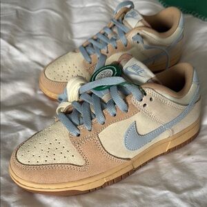 Nike dunk (6.5 womens) low sandrift light armory blue Sneakers